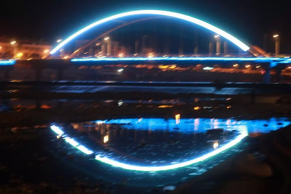 夜落